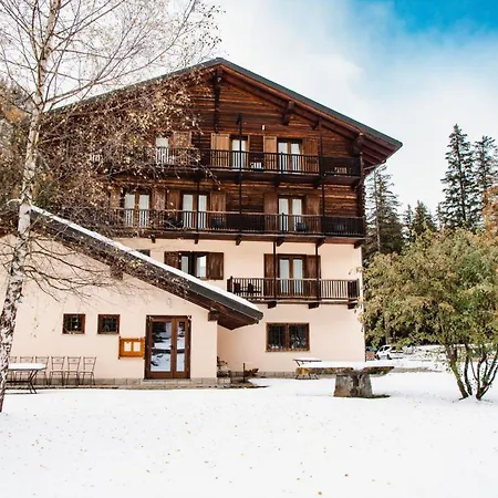 Hotel Alpine Forest & Restaurant