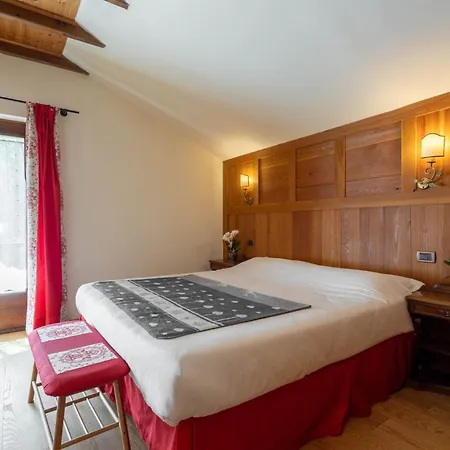 Otel Alpine Forest & Restaurant Champoluc