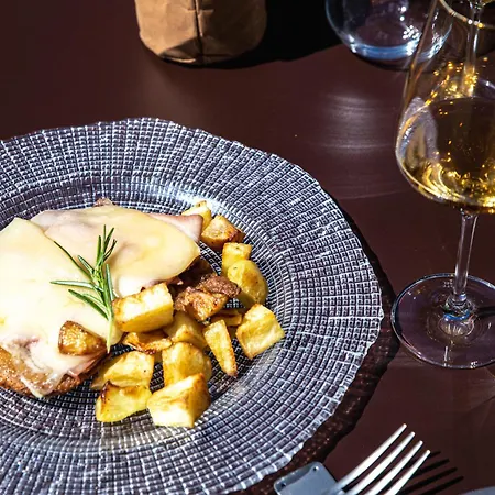 Alpine Forest & Restaurant Hotel 3*