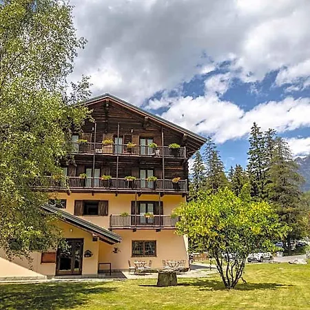 Alpine Forest & Restaurant 3*