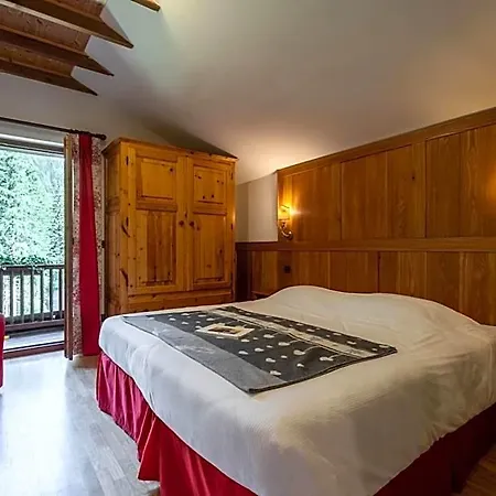 Alpine Forest & Restaurant Champoluc